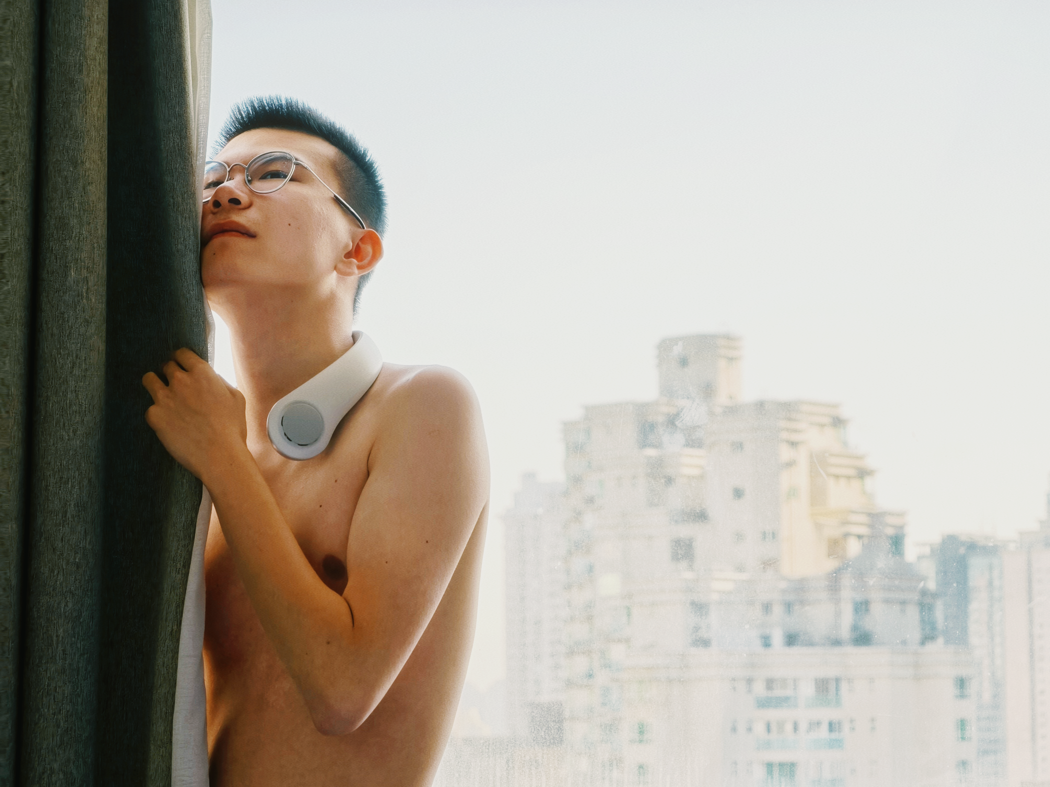 Enscentify Alpha - Side View